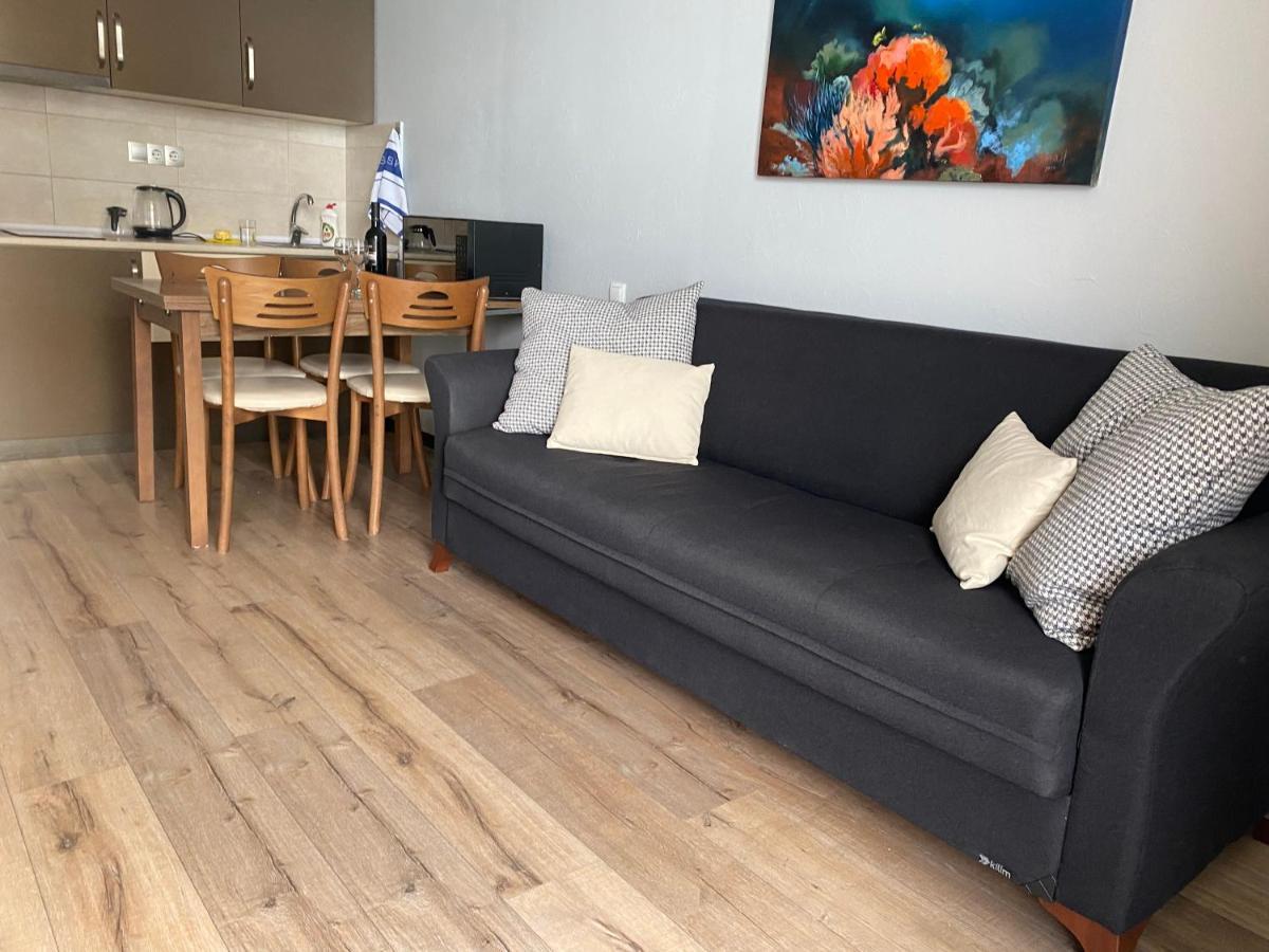 Sea Towers 2 Room Apartment Batumi Exteriör bild