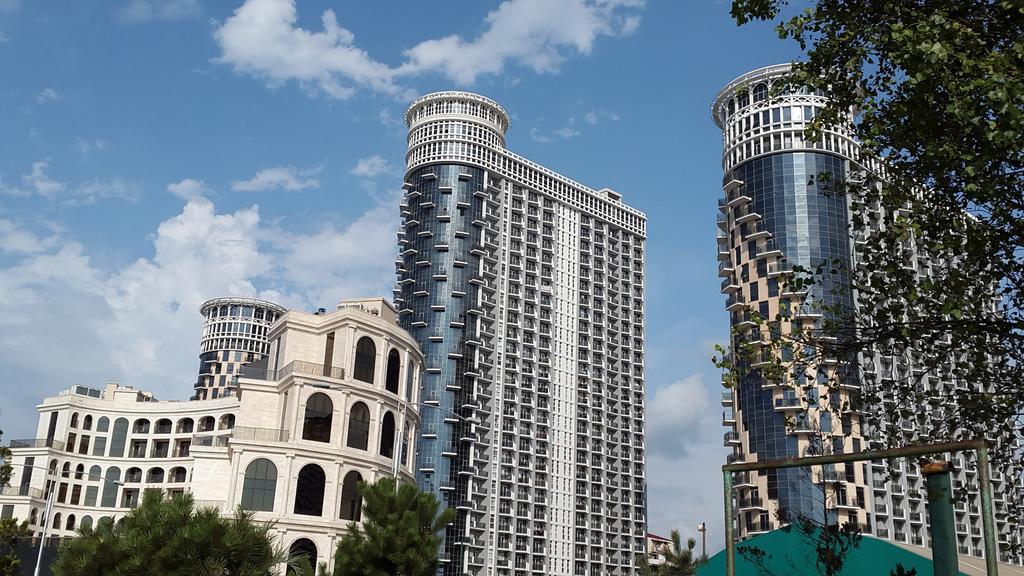 Sea Towers 2 Room Apartment Batumi Exteriör bild